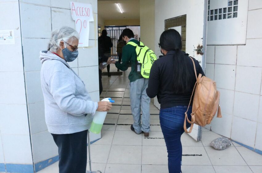  Más de 400 mil estudiantes en clases presenciales