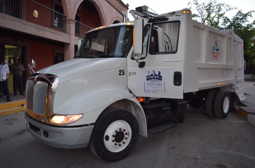  2 nuevos camiones de basura para Matehuala