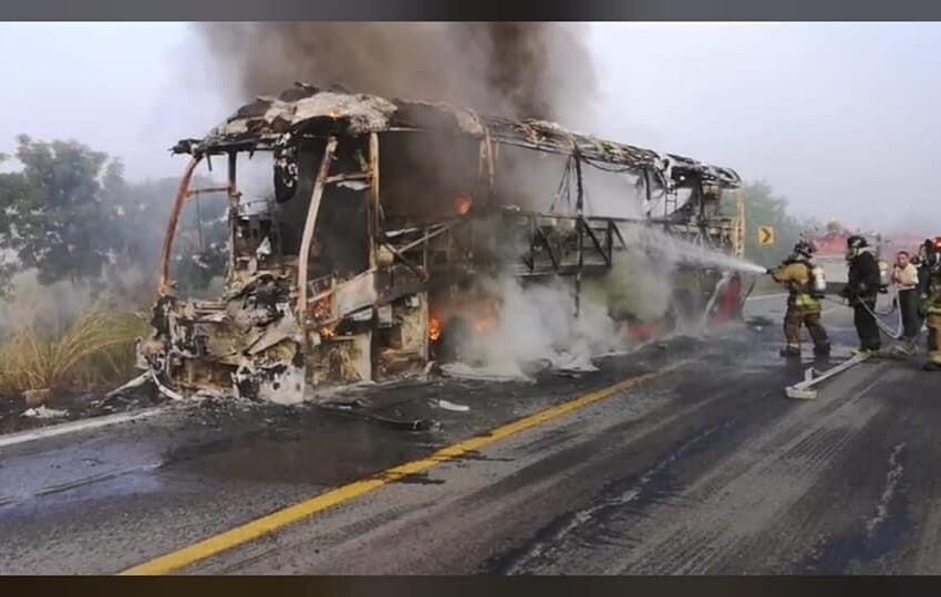  Se incendia autobús de pasajeros