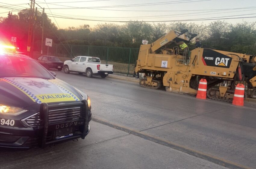  Cierran carriles de descenso en Av. Chapultepec