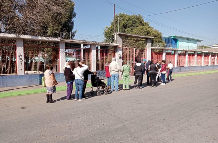  Poca afluencia de vacunación en Soledad