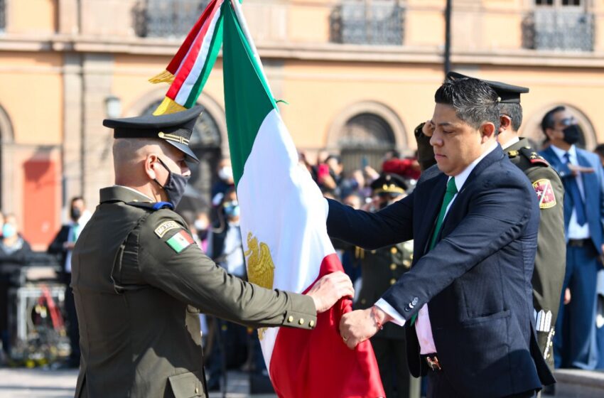  Ceremonia Conmemorativa del Día de la Bandera