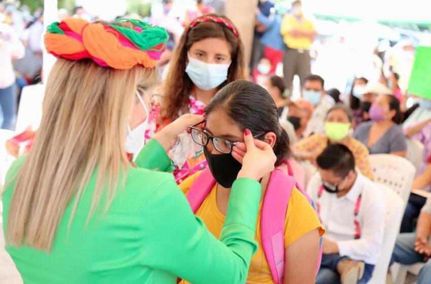  DIF estatal fortalece salud de familias huastecas