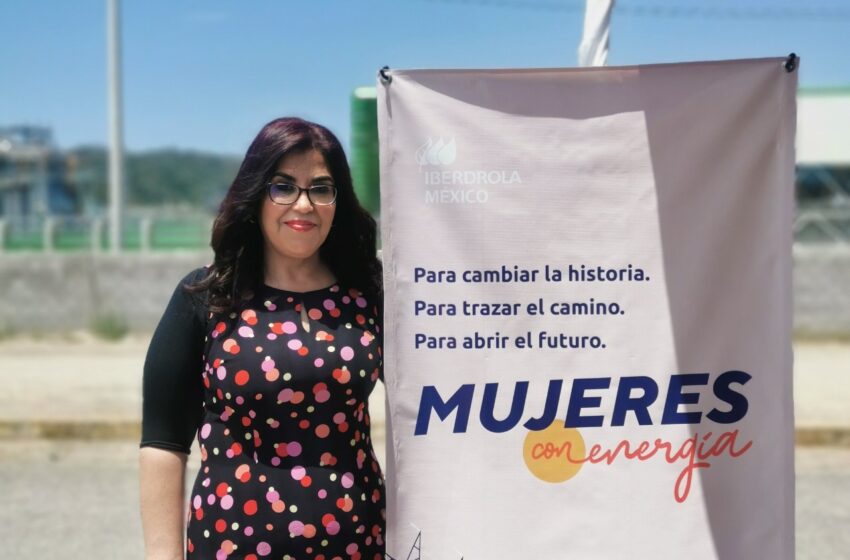  Entregan premio “Mujeres con energía”