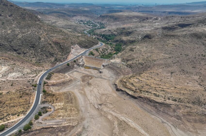  Reconstrucción y rehabilitación de la presa El Peaje