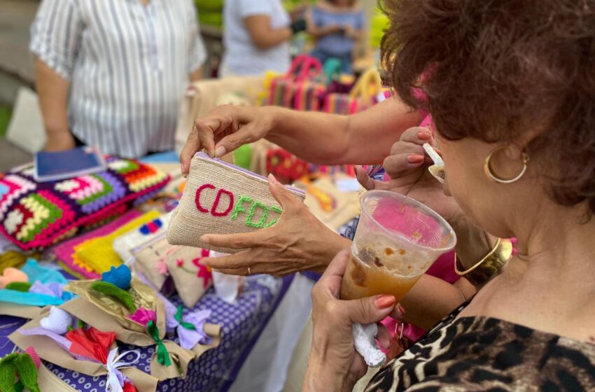  Expo “Mujer, arte y emprendimiento” en CDFDZ