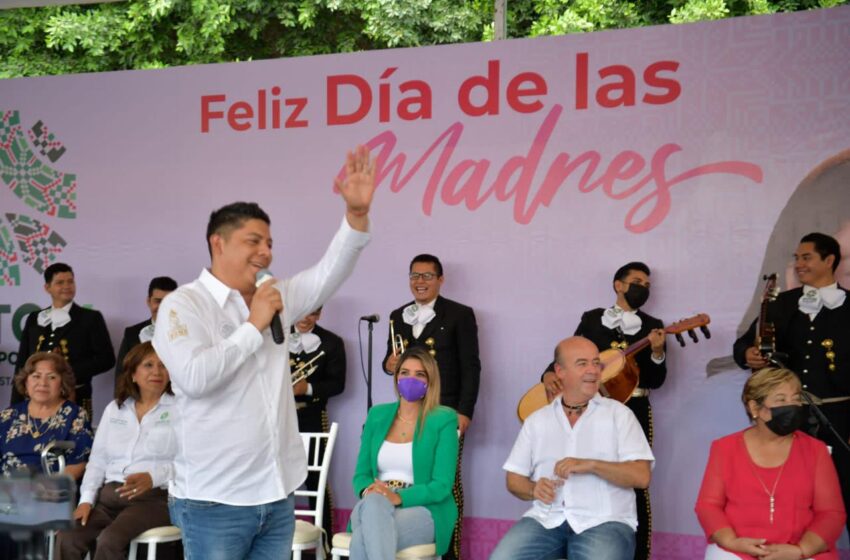  En Soledad, madres potosinas son reconocidas