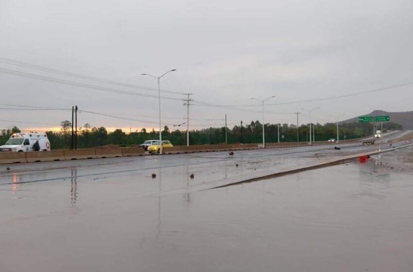  Atienden afectaciones por lluvias en la Capital