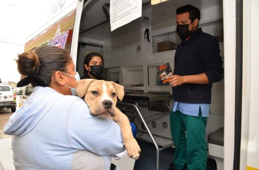  Invita Soledad a campaña de esterilización