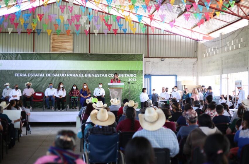  Brigada de salud y bienestar llega a Alaquines