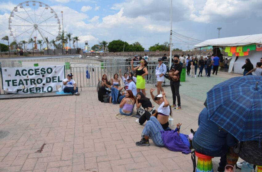  Fans de residente ya hacen fila para su concierto