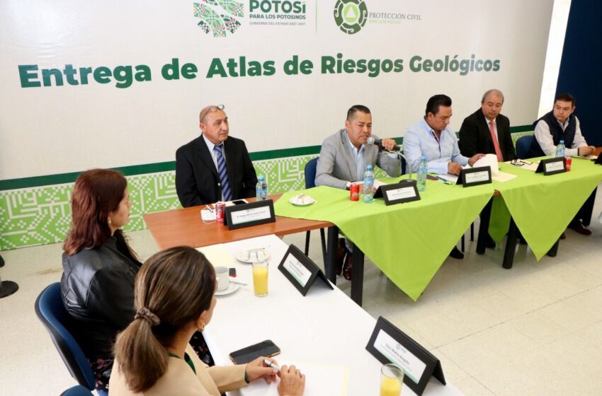  Entrega Gobierno Atlas de riesgos Geológicos de SLP