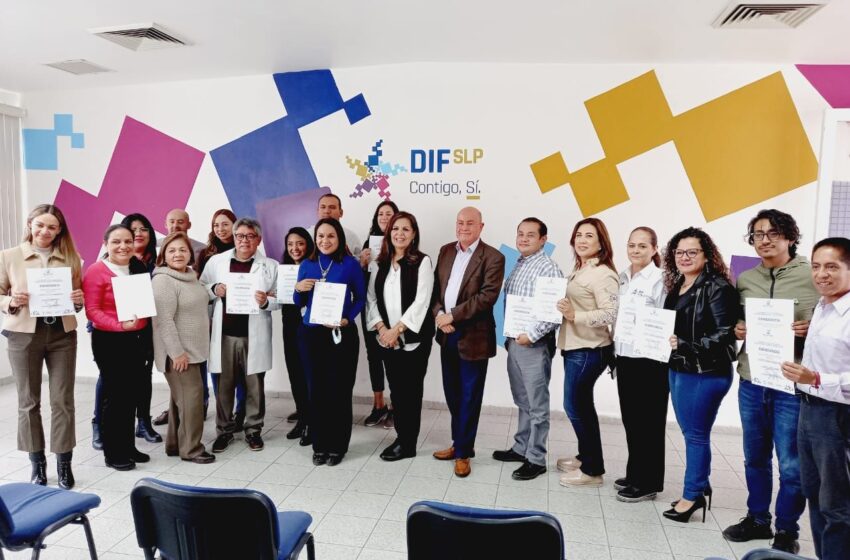  Concluye personal del DIF Municipal curso de “Alta Formación en Derechos Humanos”