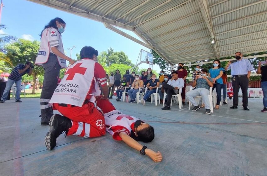  Cruz Roja lleva capacitación a comunidades vulnerables