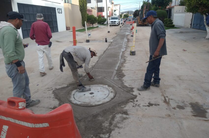  Reparan drenajes y averías en zona metropolitana