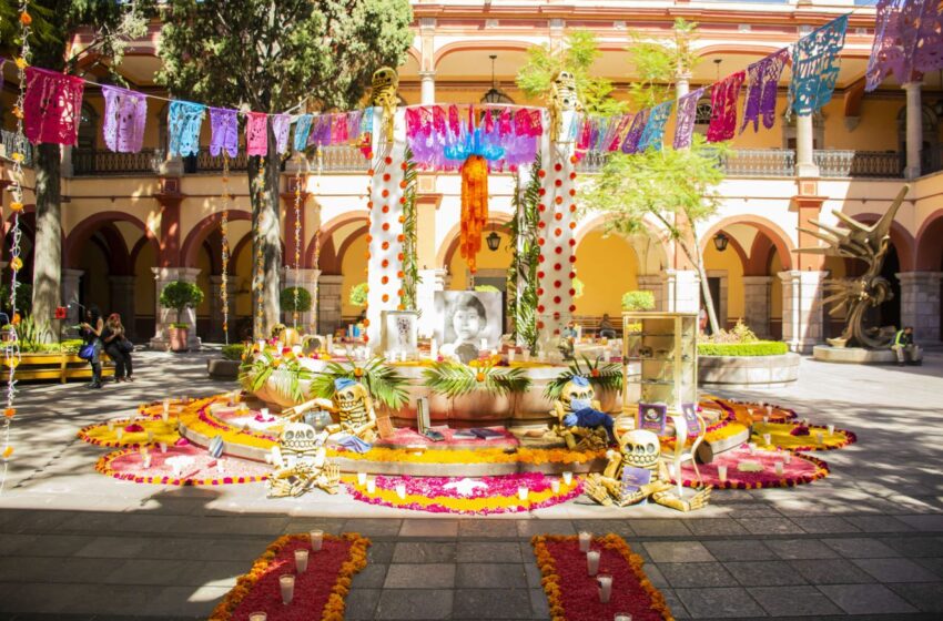  UASLP dedica su altar de muertos a la ilustre Dra. María de Jesús Uresti Leija