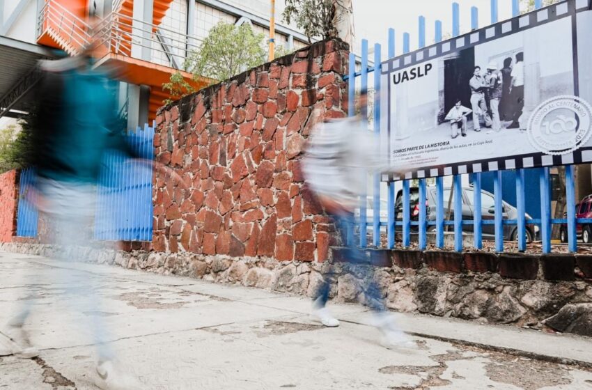  “Somos parte de la historia” exposición fotográfica ubicada en Zona Universitaria Poniente