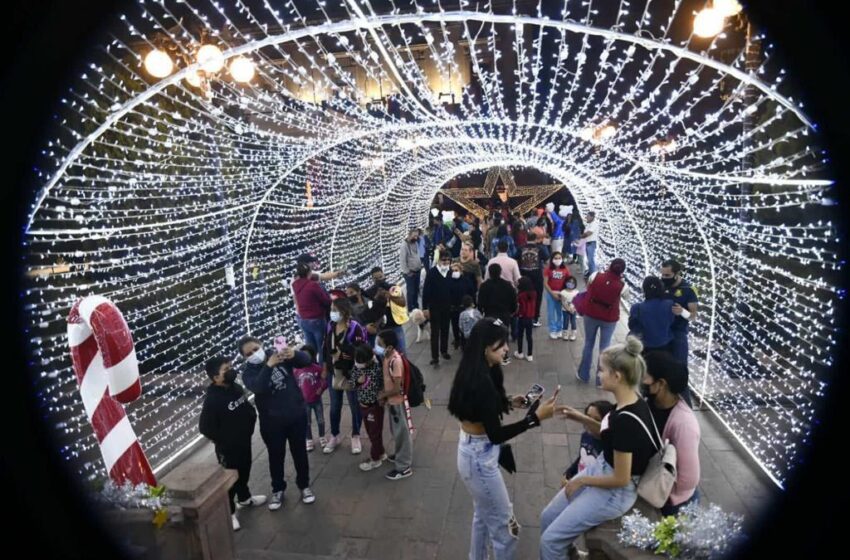  Avanzan preparativos de Festival Navideño