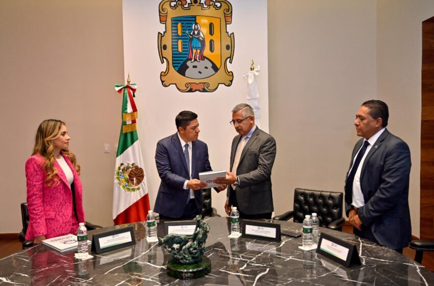  Fiscal entrega informe de primer año de actividades