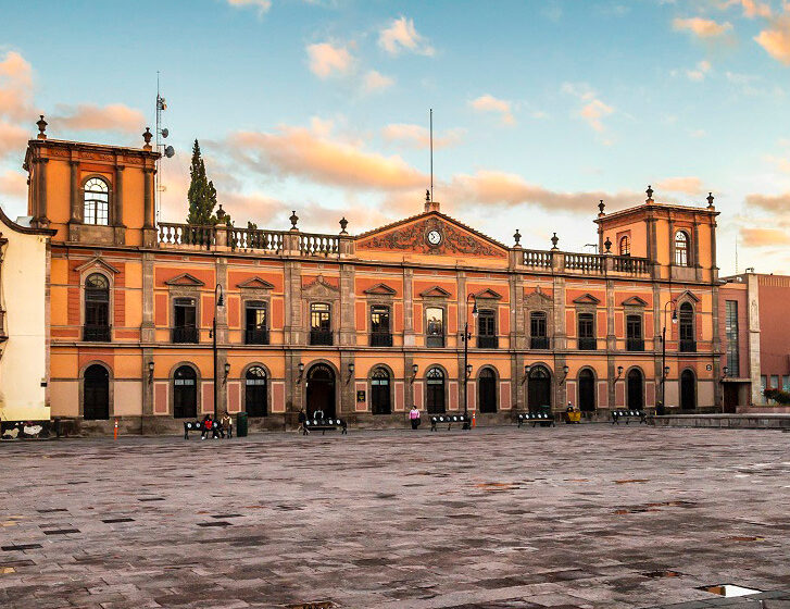  Es el estudiantado la razón de ser y la fuerza que ha permitido a la UASLP cumplir 100 años de historia