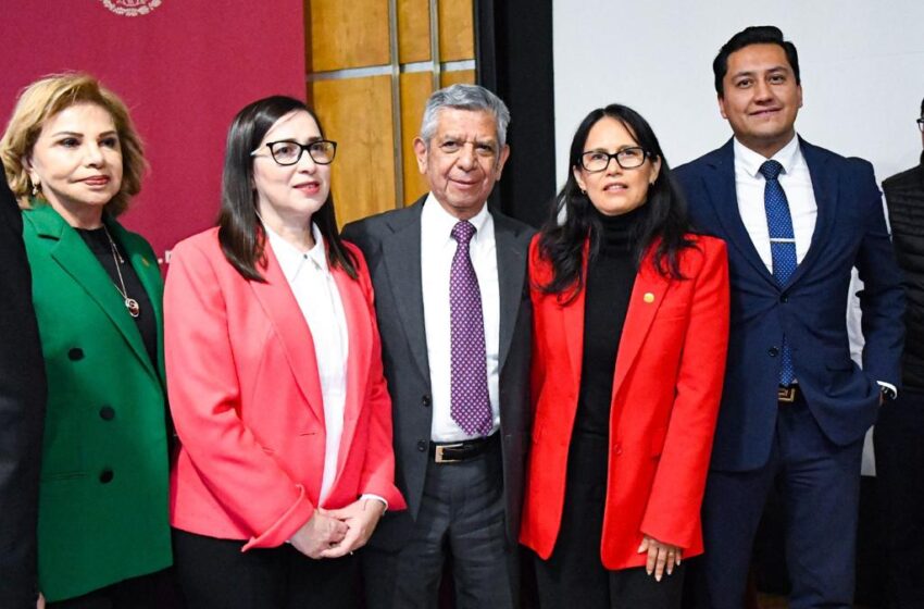  Participa SLP en Asamblea permanente de Contralores