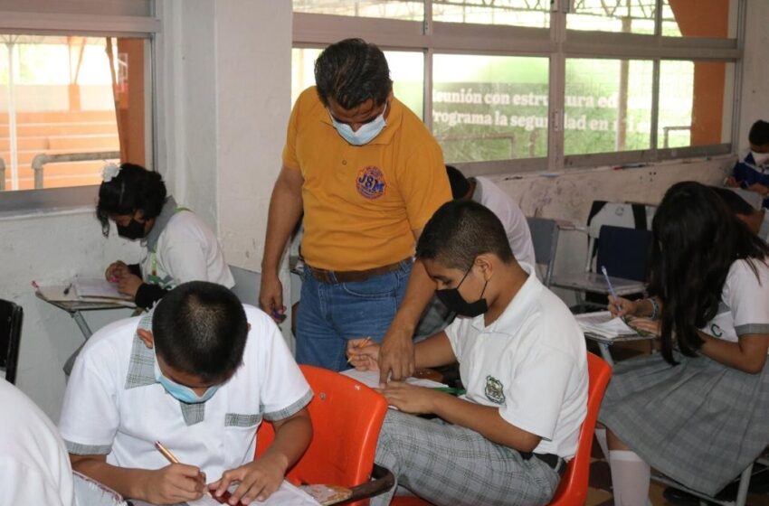  Este lunes regresarán a clases híbridas en SLP