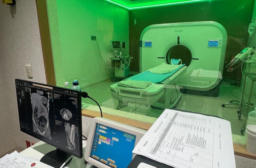  Instalan equipo de resonancia magnética en Hospital Central