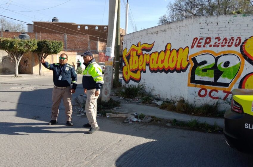  Policía Vial habilita rutas alternas por la construcción de colector sanitario en las obras del Saucito