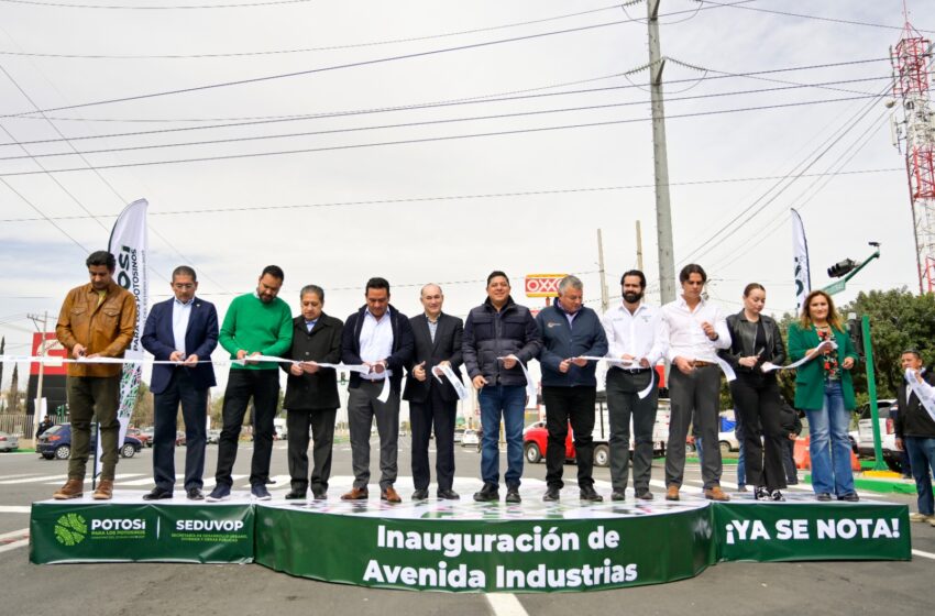  Inaugura Gobernador Ricardo Gallardo rehabilitación de Av. Industrias