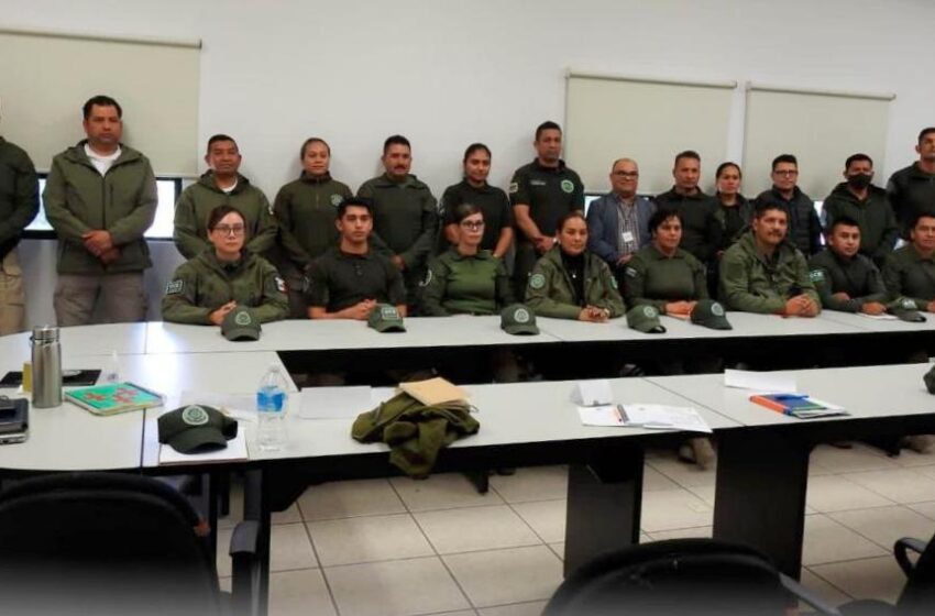  Capacitan a personal de la Academia de Seguridad Pública