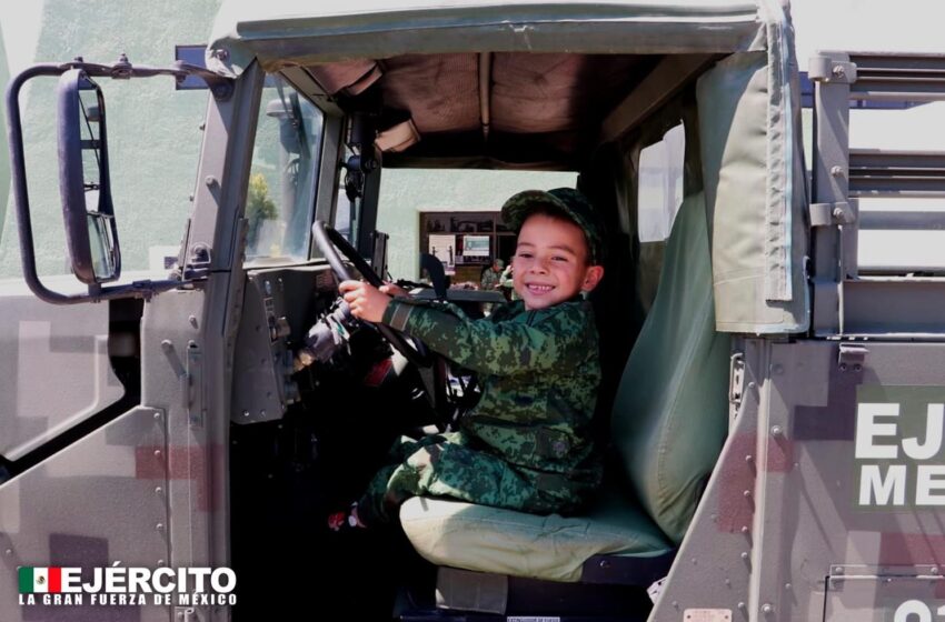  Ejército Mexicano cumple sueño de un niño