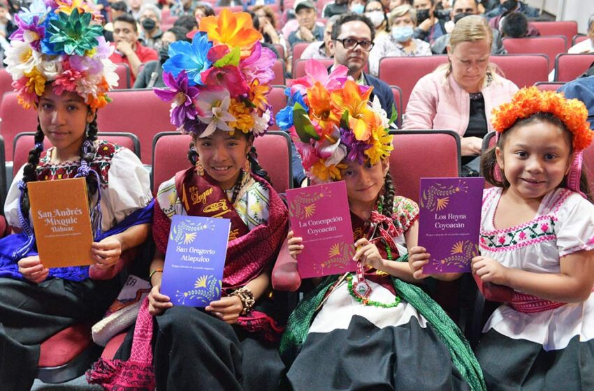  Presentan libro sobre pueblos originarios de Ciudad de México