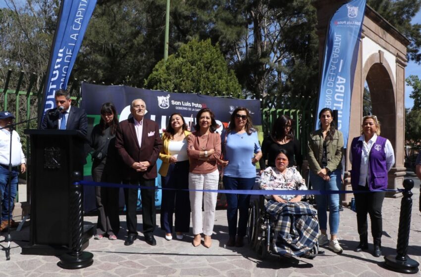  Inaugura Ayuntamiento de la capital exposición Femenino Plural