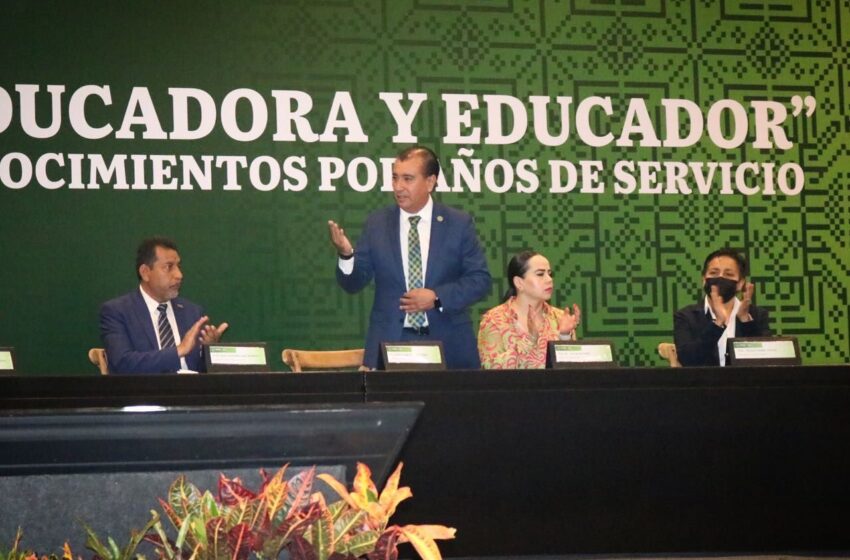  Reconoce SEGE a las y los educadores por su contribución a la educación de la niñez