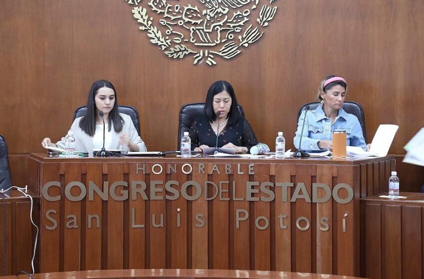  Aprueban dictamen de ley de consulta a pueblos y comunidades indígenas y población afromexicana