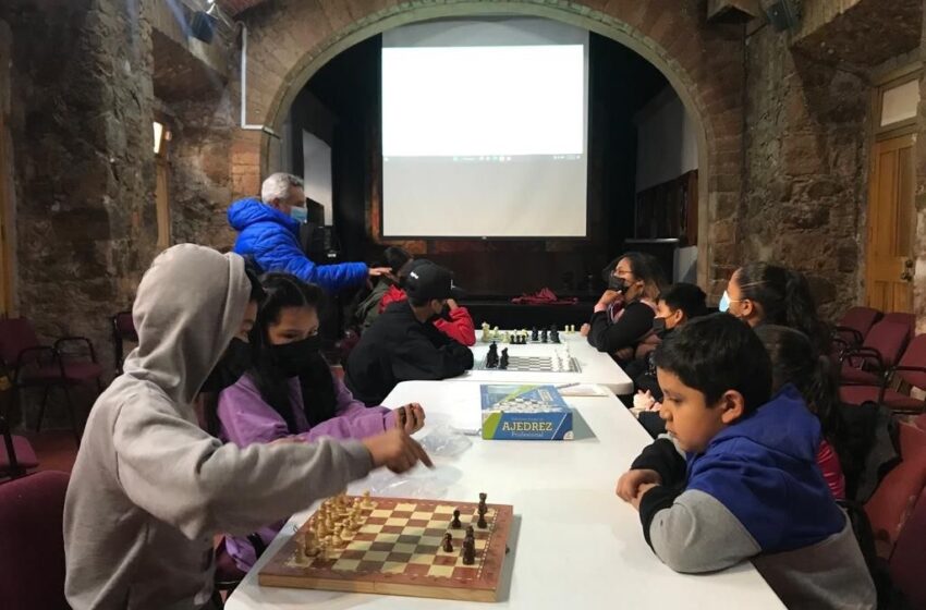  Nuevamente Sábados de Ajedrez en el Centro Cultural Palacio Municipal