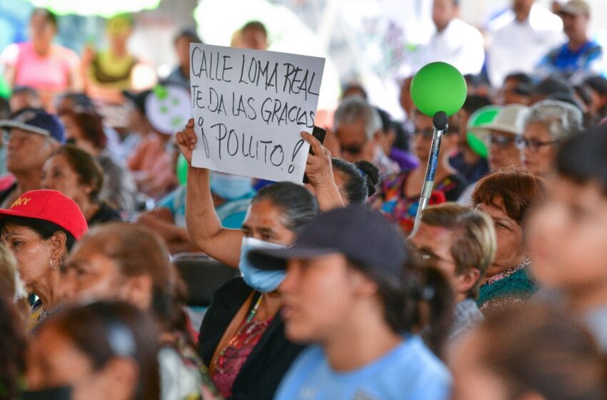  Ricardo Gallardo nos cambia la vida: Vecinas de Bellas Lomas