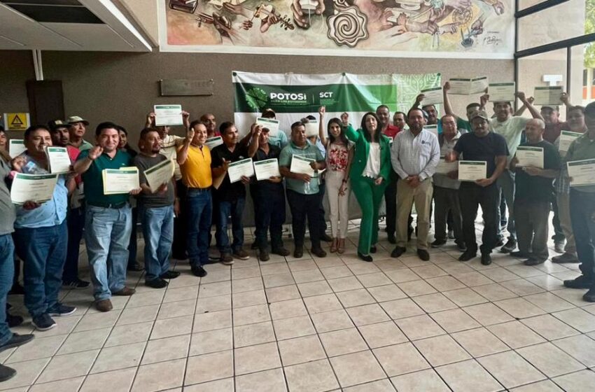  Con capacitación, Estado brinda apoyo al servicio de transporte en Valles