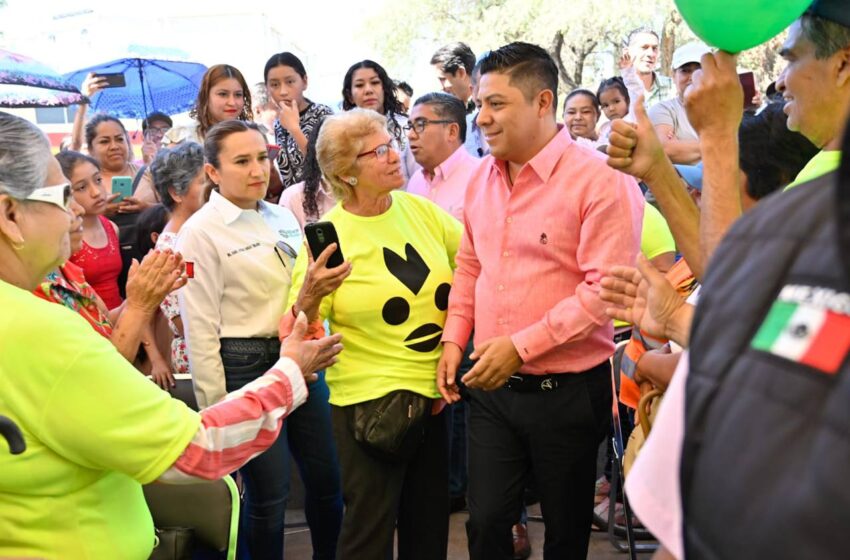  Ricardo Gallardo sí cumple y apoya: beneficiarios de Himno Nacional