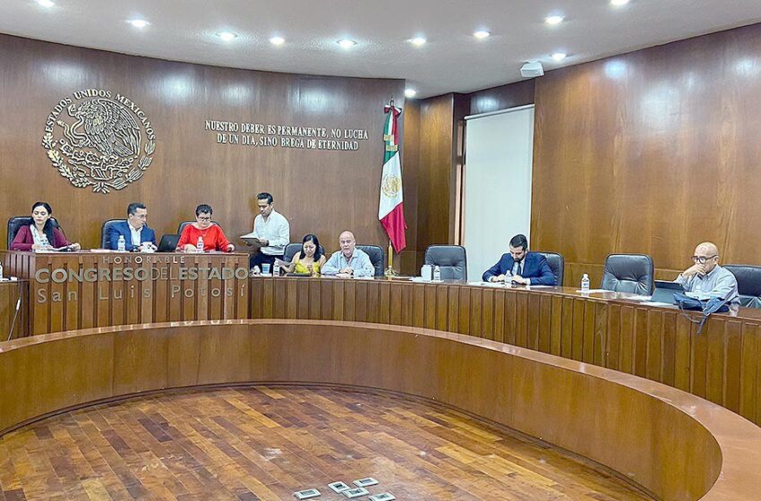  En comisión de puntos constitucionales aprobaron pasar el inicio del proceso electoral al 2 de enero del año de la elección