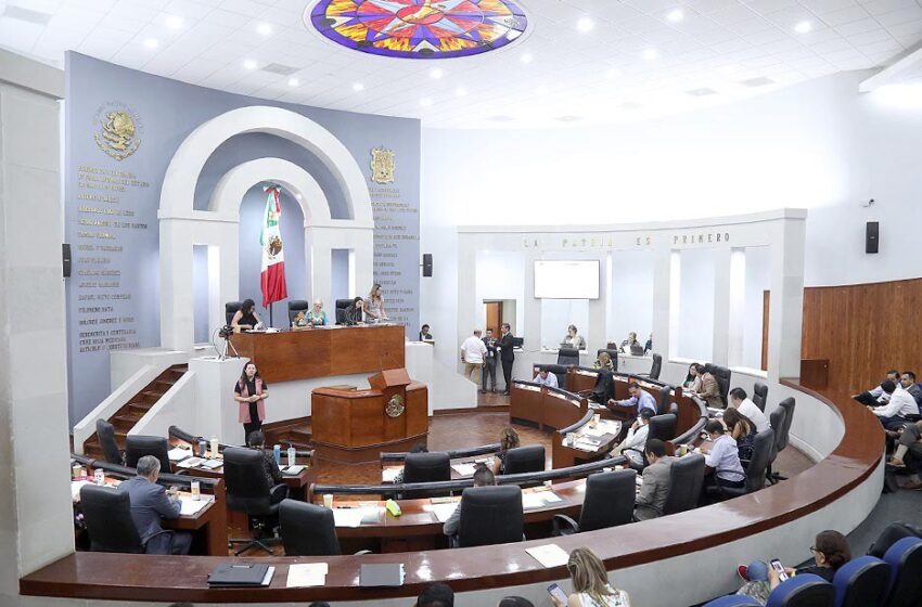  Congreso develara Epígrafe “Bicentenario del Heroico Colegio Militar”, en el muro de honor