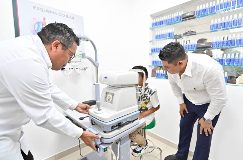  Ricardo Gallardo entrega clínica rosa en el Barrio de Tlaxcala