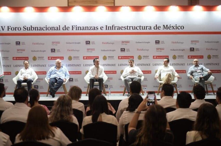  En evento nacional, SLP es reconocido por política financiera