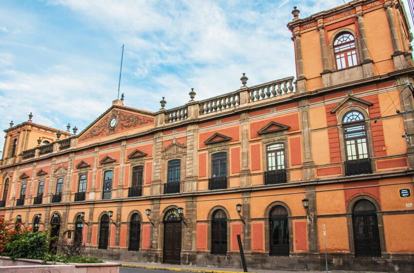  La Mercantilización de la Educación: Un Desafío para la Evaluación de la Calidad Universitaria