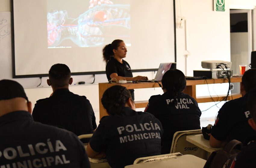  Instituto Superior en seguridad pública gradúa de bachillerato a 37 policías municipales de Aguascalientes