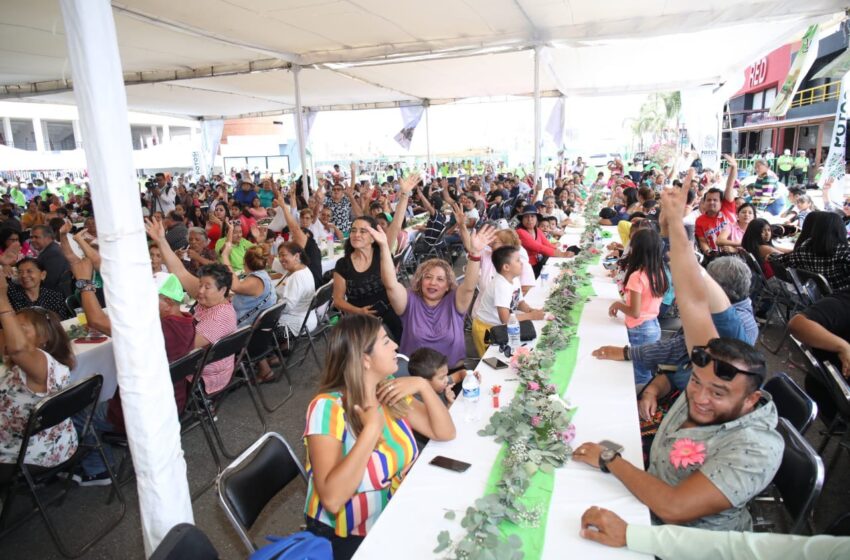  Fiesta de la enchilada potosina, en la Fenapo reunió a más de 50 mil personas