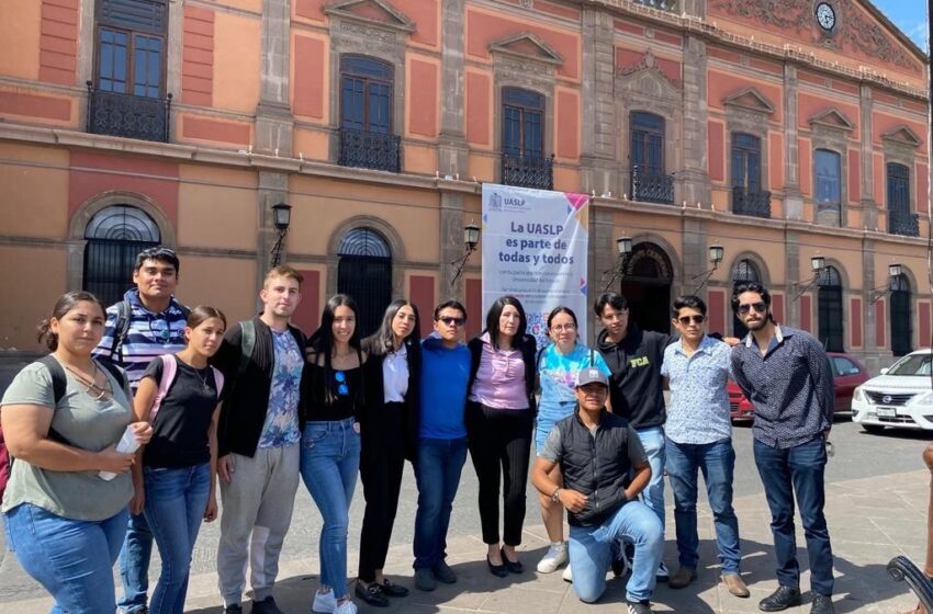  Gobierno Estatal mantiene diálogo con la comunidad estudiantil