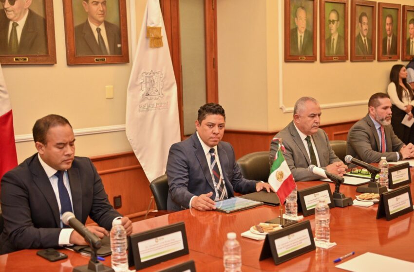  Ricardo Gallardo instala Comando Estatal Interinstitucional de Salud