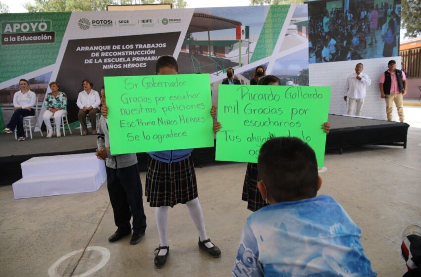  Ricardo Gallardo lleva más obras educativas a Soledad