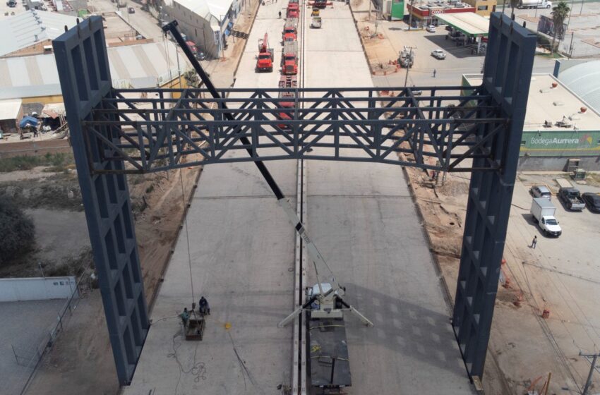  Puente superior de carretera a Rioverde despegará el comercio y la industria